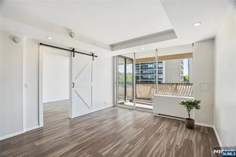 6 Horizon Road Fort Lee NJ 07024