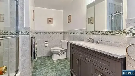252 Valley Road River Edge NJ 07661