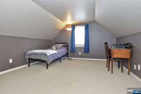 109 Brookview Drive Woodland Park NJ 07424