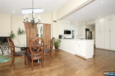 191 Hillside Avenue Englewood NJ 07631