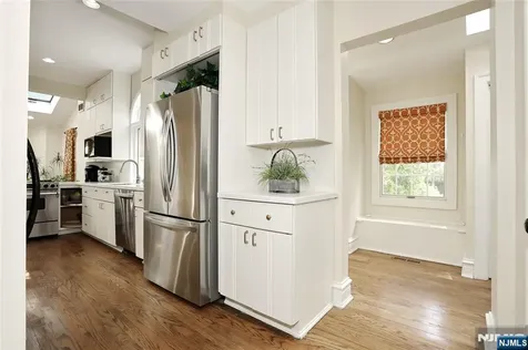 191 Hillside Avenue Englewood NJ 07631