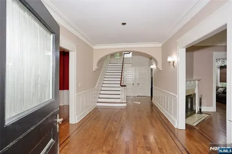 191 Hillside Avenue Englewood NJ 07631