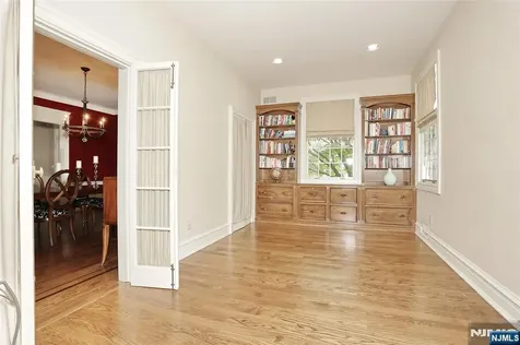191 Hillside Avenue Englewood NJ 07631