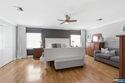 407 Mark Lane River Vale NJ 07675
