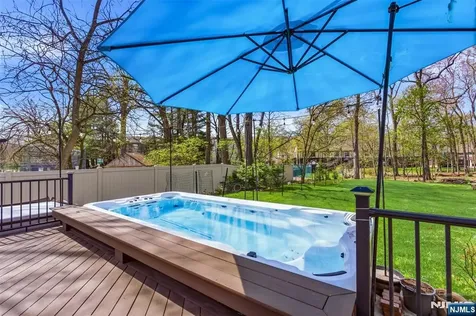407 Mark Lane River Vale NJ 07675
