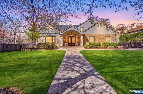 407 Mark Lane River Vale NJ 07675