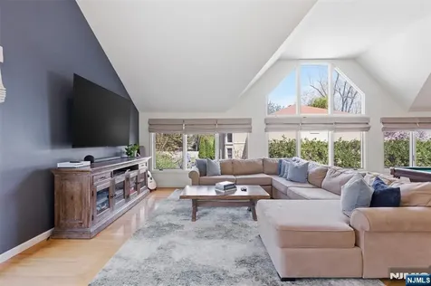 407 Mark Lane River Vale NJ 07675