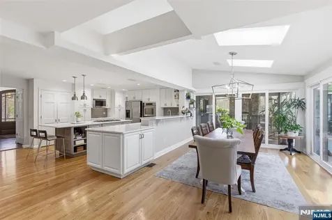407 Mark Lane River Vale NJ 07675