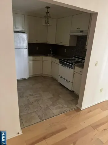 1048 Ash Mahwah NJ 07430