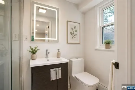 91 Birchwood Road Glen Rock NJ 07452