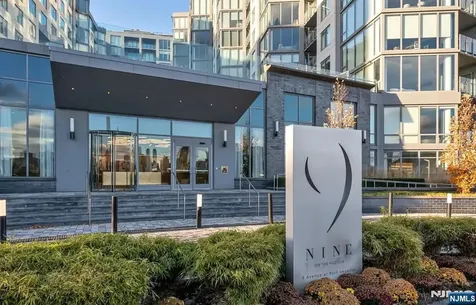 9 Avenue At Port Imperial West New York NJ 07093