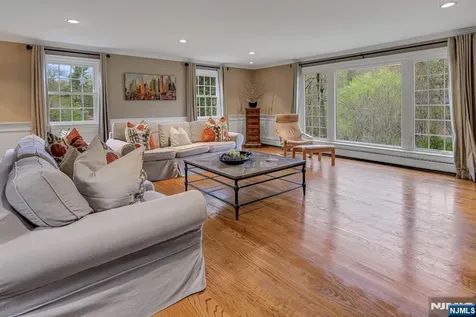 59 Green Hill Road Kinnelon Borough NJ 07405