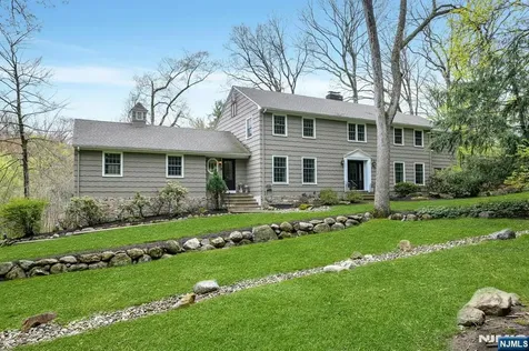 59 Green Hill Road Kinnelon Borough NJ 07405