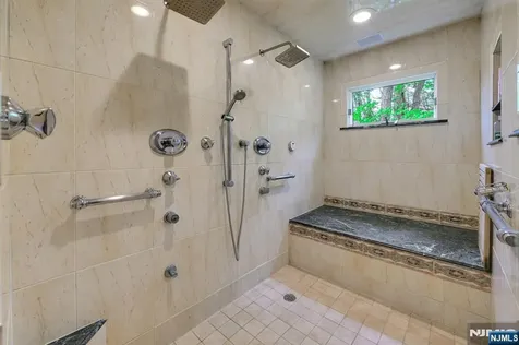 59 Green Hill Road Kinnelon Borough NJ 07405
