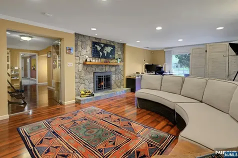 59 Green Hill Road Kinnelon Borough NJ 07405