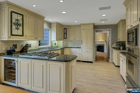 59 Green Hill Road Kinnelon Borough NJ 07405