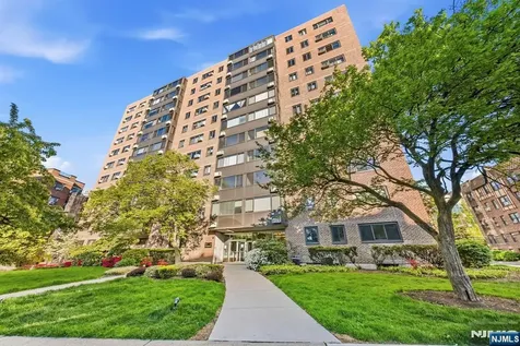 90 Prospect Avenue Hackensack NJ 07601