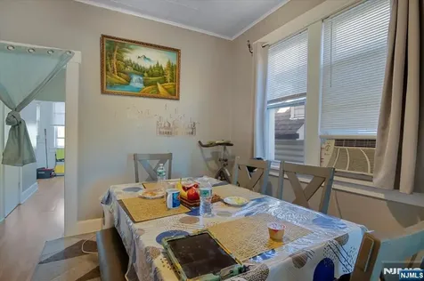 22 Tuttle Street Wallington NJ 07057