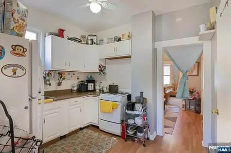 22 Tuttle Street Wallington NJ 07057