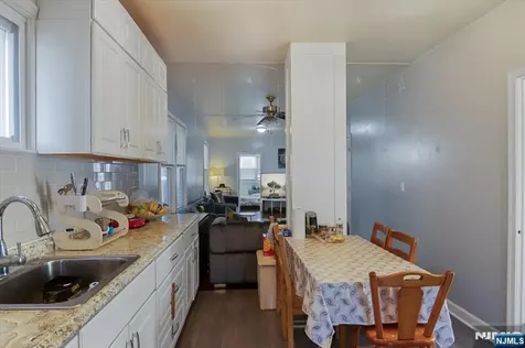 22 Tuttle Street Wallington NJ 07057