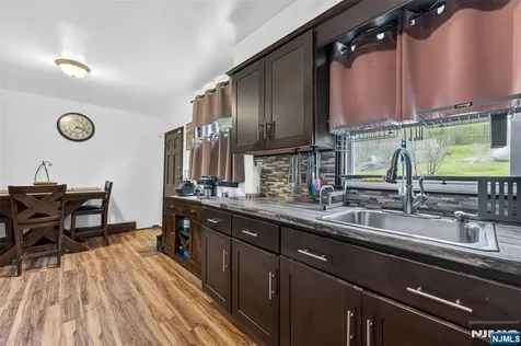 176 Doty Road Wanaque NJ 07420