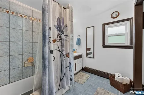 176 Doty Road Wanaque NJ 07420