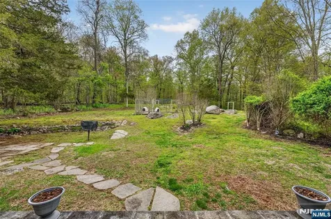 176 Doty Road Wanaque NJ 07420