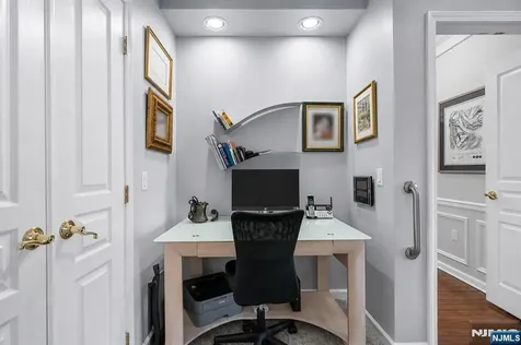 10402 Warrens Way Wanaque NJ 07465