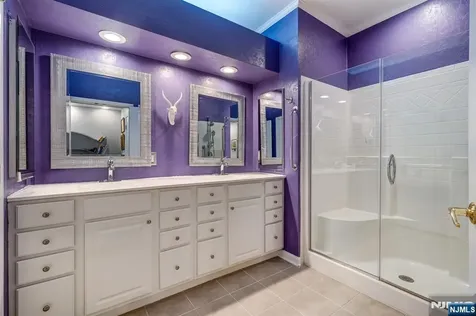 10402 Warrens Way Wanaque NJ 07465