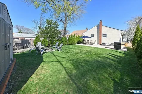 39 Niagara Street Dumont NJ 07628