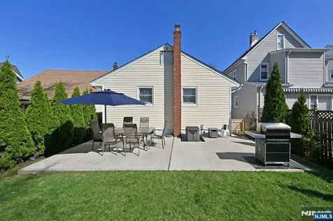 39 Niagara Street Dumont NJ 07628