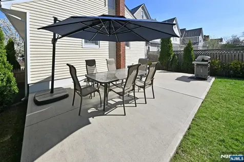 39 Niagara Street Dumont NJ 07628