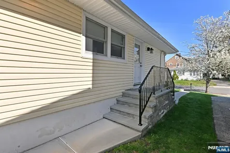 39 Niagara Street Dumont NJ 07628