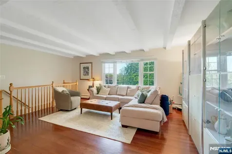 109 Malcolm Road Mahwah NJ 07430