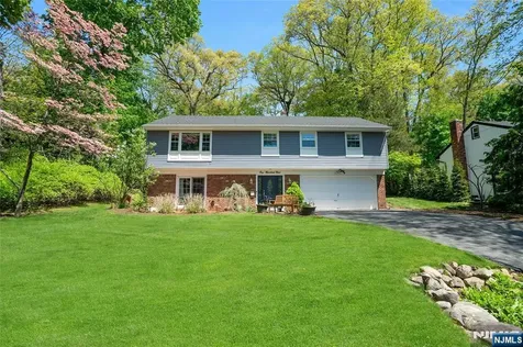 109 Malcolm Road Mahwah NJ 07430