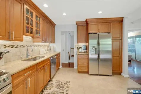 109 Malcolm Road Mahwah NJ 07430