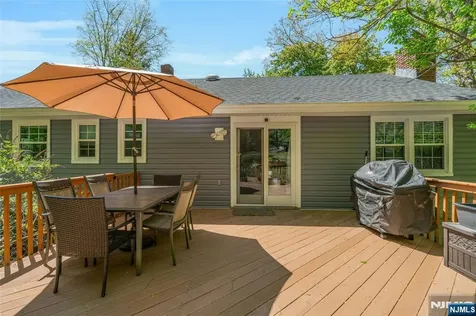 109 Malcolm Road Mahwah NJ 07430