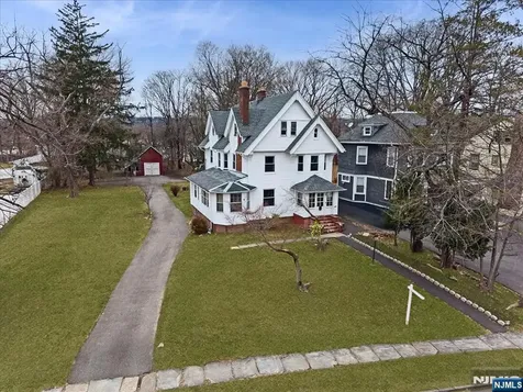 253 Midland Avenue East Orange NJ 07017
