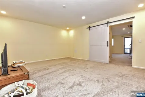 3 Red Lodge Drive Vernon NJ 07462