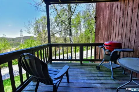 3 Red Lodge Drive Vernon NJ 07462