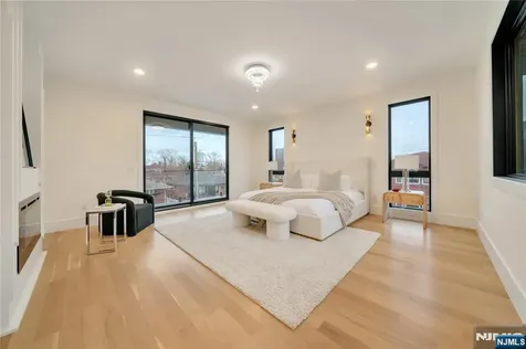 283 Bluff Road Fort Lee NJ 07024
