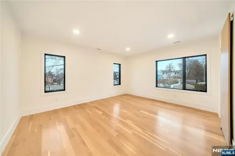 283 Bluff Road Fort Lee NJ 07024