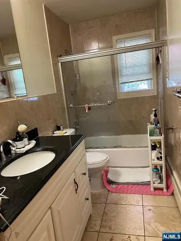 24 Ruth Lane Demarest NJ 07627