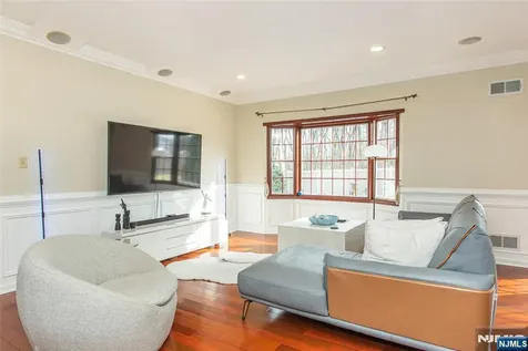35 Waughaw Road Montville Township NJ 07082