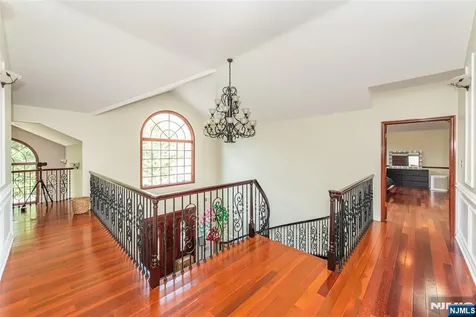 35 Waughaw Road Montville Township NJ 07082