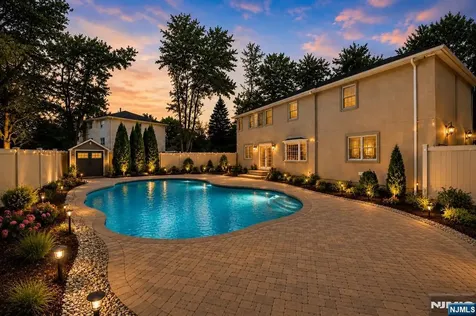 35 Waughaw Road Montville Township NJ 07082