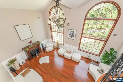 35 Waughaw Road Montville Township NJ 07082