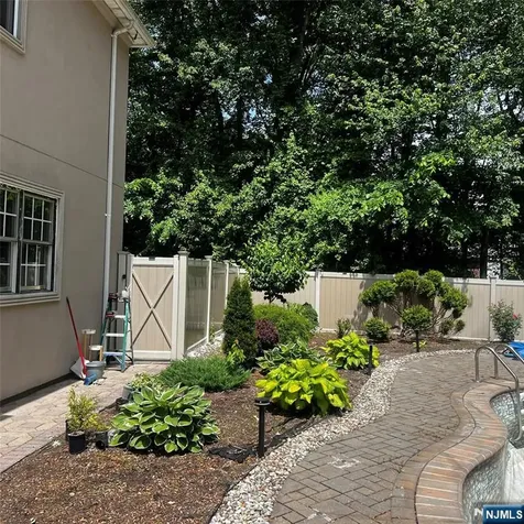 35 Waughaw Road Montville Township NJ 07082