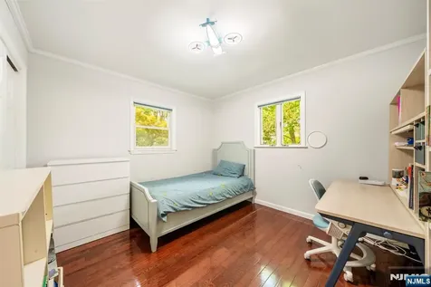 3 Burton Place Cresskill NJ 07626