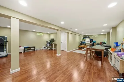 3 Burton Place Cresskill NJ 07626